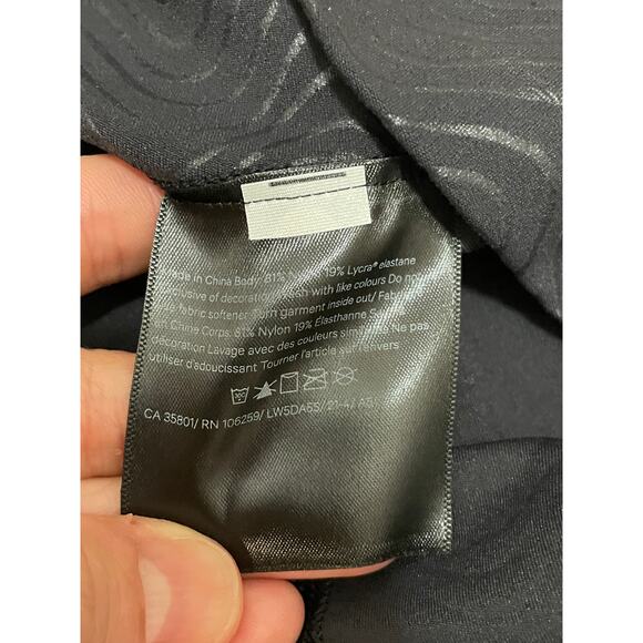 Lululemon Women's 18 Align High-Rise Pant Aqueous Emboss Black Workout Leggings - Picture 2 of 6